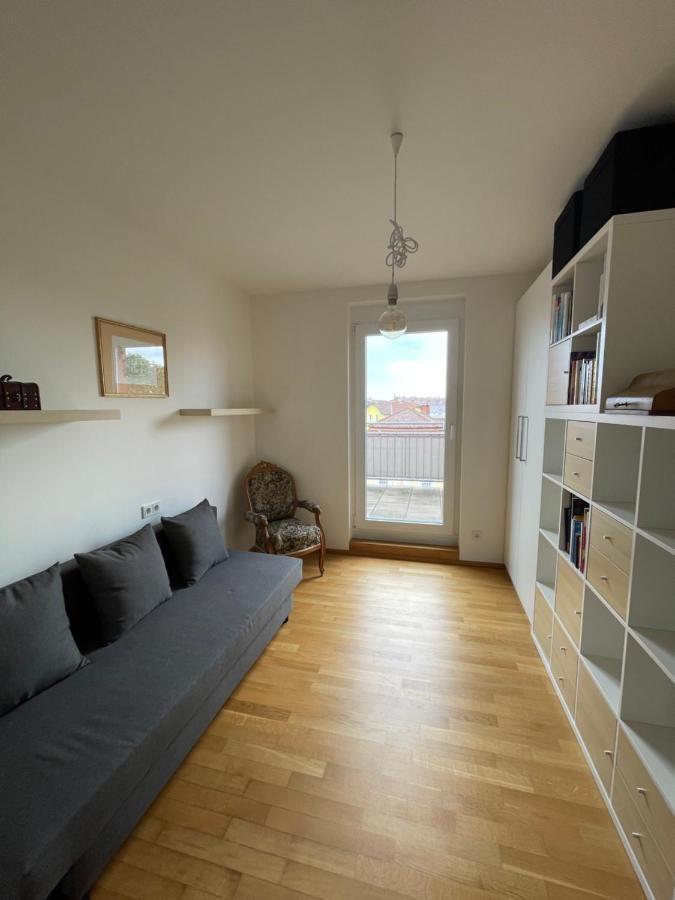 Penthouse Wohnung Am Radweg Mit Dachterasse Waidhofen an der Thaya Exterior photo